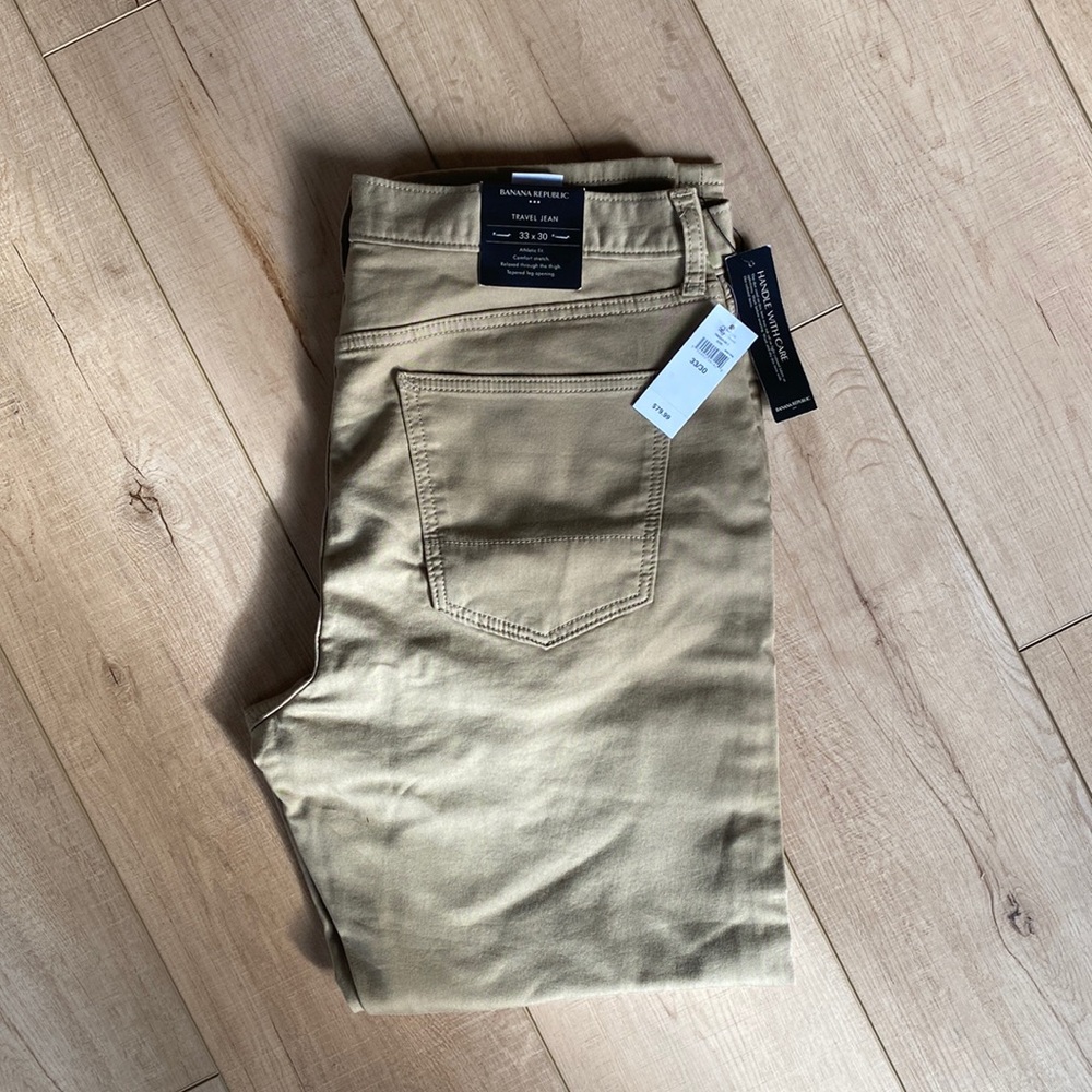 NWT 33x30 Banana Republic Travel Jean